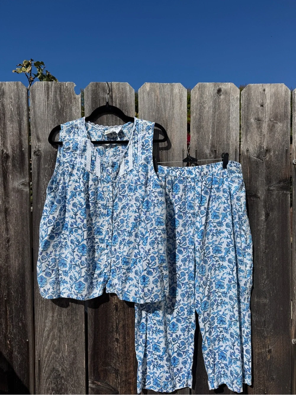 Vintage 100% Cotton Tank Top Blue Floral Pajama Top & Matching Capri Set